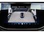 Mercedes-Benz E-klasse E53 4MATIC+ | hyperscreen | dynamic plus | AMG performance seat | carbon | achterasbesturing | head-up