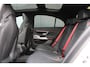 Mercedes-Benz E-klasse E53 4MATIC+ | hyperscreen | dynamic plus | AMG performance seat | carbon | achterasbesturing | head-up