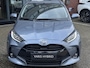 Toyota Yaris 1.5 Hybrid 115 DYNAMIC NIEUW DIRECT LEVERBAAR! MODEL 2026 STOEL/STUURVERW PARK-SENSOREN BLIND SPOT 17'' LM-VELGEN NAVI KEYLESS LED APPLE/ANDROID