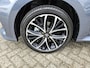 Toyota Yaris 1.5 Hybrid 115 DYNAMIC NIEUW DIRECT LEVERBAAR! MODEL 2026 STOEL/STUURVERW PARK-SENSOREN BLIND SPOT 17'' LM-VELGEN NAVI KEYLESS LED APPLE/ANDROID