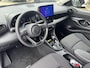 Toyota Yaris 1.5 Hybrid 115 DYNAMIC NIEUW DIRECT LEVERBAAR! MODEL 2026 STOEL/STUURVERW PARK-SENSOREN BLIND SPOT 17'' LM-VELGEN NAVI KEYLESS LED APPLE/ANDROID
