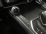 Lynk & Co 01 1.5 PHEV // INFINITY SOUND // SCHUIF-KANTELDAK // NAVI+CARPLAY // ELEK. ACHTERKLEP // ADAPTIVE CRUISE // STOELVERWARMING //