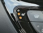 Toyota C-HR / C-HR+ 2.0 Hybrid First Edition 184PK Trekhaak NL Auto Dealer Onderhouden JBL PDC BSM Bi-Tone