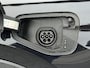 Volkswagen Tiguan 1.4 TSI eHybrid Life Automaat / Wegklapbare Trekhaak 1.800 Kg / Dealer Onderhouden / Panoramadak / Camera / Navigatie / ACC / Travel Assist / Dodehoek Detectie / Stoel & Stuurwielverwarming /