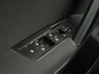 Volkswagen Tiguan 1.4 TSI eHybrid Life Automaat / Wegklapbare Trekhaak 1.800 Kg / Dealer Onderhouden / Panoramadak / Camera / Navigatie / ACC / Travel Assist / Dodehoek Detectie / Stoel & Stuurwielverwarming /