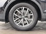 Volkswagen Tiguan 1.4 TSI eHybrid Life Automaat / Wegklapbare Trekhaak 1.800 Kg / Dealer Onderhouden / Panoramadak / Camera / Navigatie / ACC / Travel Assist / Dodehoek Detectie / Stoel & Stuurwielverwarming /