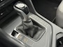Volkswagen Tiguan 1.4 TSI eHybrid Life Automaat / Wegklapbare Trekhaak 1.800 Kg / Dealer Onderhouden / Panoramadak / Camera / Navigatie / ACC / Travel Assist / Dodehoek Detectie / Stoel & Stuurwielverwarming /
