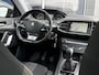 Peugeot 308 1.2 PureTech Premium | Panorama | Navigatie | Climate | Cruise | Trekhaak