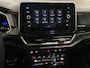 Volkswagen T-Roc 1.5 TSI R-Line Business+/ Cam/ Keyless/ IQ LED/ CarPlay/ 18''LMV