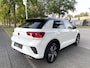 Volkswagen T-Roc 1.5 TSI R-Line Business+/ Cam/ Keyless/ IQ LED/ CarPlay/ 18''LMV