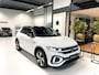 Volkswagen T-Roc 1.5 TSI R-Line Business+/ Cam/ Keyless/ IQ LED/ CarPlay/ 18''LMV