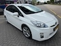 Toyota Prius 1.8 Dynamic*1eEigenaar*NAVI*Camera*Park-Sensoren*Cruise*Velgen*APK*NAP*Bluetooth