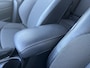 Toyota Corolla Cross 2.0 High Power Hybrid First Edition, origineel Nederlandse auto, 1e eigenaar, dealeronderhouden, trekhaak, parkeersensoren voor en achter, Apple Carplay, Android Auto, halflederen bekleding, stoelverwarming, Toyota 10 jaar garantie programma, Toyota pechh