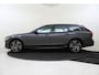 Volvo V90 2.0 T8 AWD UIt. Dark Exec. | Trekhaak | Luchtvering |