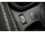 Renault Clio 1.2 16V Sport [ Nieuwe Distr-riem Navigatie Bluetooth Airco Cruise Control ]