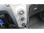 Toyota Yaris 1.3 VVTi Sol MMT