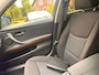 BMW 3-Serie 325i Business Line Aut. | Xenon | Apple Carplay | Slechts 125.000KM | Orgineel NL Geleverd | Trekhaak | PDC | Historie
