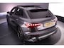 Audi RS3 A3 Sportback 2.5 TFSI quattro | Panorama Dak | Apple/Android Play | Adaptive Cruise | Camera | Carbon | Head-up | Matrix | Adaptief Demping Systeem | Sfeerverlichting | LED-lichtpakket |