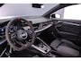 Audi RS3 A3 Sportback 2.5 TFSI quattro | Panorama Dak | Apple/Android Play | Adaptive Cruise | Camera | Carbon | Head-up | Matrix | Adaptief Demping Systeem | Sfeerverlichting | LED-lichtpakket |