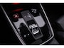 Audi RS3 A3 Sportback 2.5 TFSI quattro | Panorama Dak | Apple/Android Play | Adaptive Cruise | Camera | Carbon | Head-up | Matrix | Adaptief Demping Systeem | Sfeerverlichting | LED-lichtpakket |