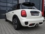 MINI Cooper S Mini 2.0 John Cooper Works | Pano | Carplay | JCW Kit | PDC | Carplay | Stoelverwarming | Leder | Cruise | Schakelpaddles | Pepper White