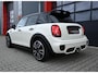 MINI Cooper S Mini 2.0 John Cooper Works | Pano | Carplay | JCW Kit | PDC | Carplay | Stoelverwarming | Leder | Cruise | Schakelpaddles | Pepper White