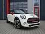 MINI Cooper S Mini 2.0 John Cooper Works | Pano | Carplay | JCW Kit | PDC | Carplay | Stoelverwarming | Leder | Cruise | Schakelpaddles | Pepper White