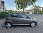 Toyota Aygo 1.0 VVT-i Aspiration automaat / slechts 55.000 km / facelift model / origineel Nederlandse auto / dealeronderhouden / rijklaarprijs incl. garantie, onderhoud, nieuwe APK en nieuwe Toyota pechhulppas!