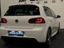 Volkswagen Golf 1.4 TSI Highline SCHUIFDAK NAVI GTI LM VELGEN STOELVERW. NAP GARANTIE APK