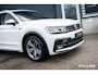 Volkswagen Tiguan 1.5 TSI R-Line|Keyles|Camera|ACC|Line|Carplay|Trekhaak