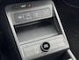 Hyundai Kona Comfort Smart 48.4 kWh / SOH 100% / Fabrieksgarantie tot 2-2030 / Adaptieve Cruise / Navigatie / Camera / Stoel Verwarming / Stuurwiel Verwarming / Adaptieve Cruise /