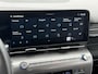 Hyundai Kona Comfort Smart 48.4 kWh / SOH 100% / Fabrieksgarantie tot 2-2030 / Adaptieve Cruise / Navigatie / Camera / Stoel Verwarming / Stuurwiel Verwarming / Adaptieve Cruise /