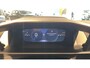Peugeot 2008 GT | Active Safety Brake met camera en radar (automatisch noodremsysteem) met Distance Alert (waarschuwing dreigende aanrijding) | Advanced Active Safety Brake met camera en radar | Climate Control