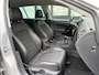 Volkswagen Golf Variant 1.2 TSI R-Line Blue-Motion 6-Bak 105 PK. Mooie en zeer goed onderhouden auto van de tweede eigenaar !!! Werkelijk als nieuw rijdende auto !! Kansje !