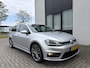 Volkswagen Golf Variant 1.2 TSI R-Line Blue-Motion 6-Bak 105 PK. Mooie en zeer goed onderhouden auto van de tweede eigenaar !!! Werkelijk als nieuw rijdende auto !! Kansje !