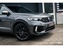 Volkswagen T-Roc 2.0 TSI 4Motion R Akra|Pano|DCC|Beats|Camera|Trekhaak|Carplay