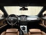 BMW 3-Serie Coupé 320i LCI M-Sport / Org.NL! / 19'' LMV / Xenon / Leder / Stoelverwarming / Cruise / ECC Clima / Navigatie