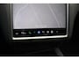 Tesla Model S 75D Base / Autopilot 2.5 / Panoramadak / Camera / Premium Audio / Luchtvering / Navigatie / 19'' / Stoelverwarming / Keyless