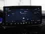 Ford Focus 1.0 EcoBoost Hybrid ST Line X | Stoelverwarming | Trekhaak | Adaptive cruise | Camera | Carplay | Navigatie | Side Assist | Stuurverwarming | Digital Cockpit | Full LED | Keyless