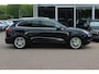 Porsche Cayenne 3.0 S E-Hybrid / Camera / Luchtvering / Leder / Bose / Keyless / 19'' / Stuur+Stoelverwarming / Navigatie / Dodehoek / Cruise Control