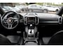Porsche Cayenne 3.0 S E-Hybrid / Camera / Luchtvering / Leder / Bose / Keyless / 19'' / Stuur+Stoelverwarming / Navigatie / Dodehoek / Cruise Control