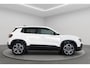 Jeep Avenger Altitude 54 kWh | Stoelverwarming | Voorruit verwarmd | Keyless | 18 inch Lichtmetalen velgen | Elektrische Achterklep |