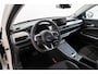 Jeep Avenger Altitude 54 kWh | Stoelverwarming | Voorruit verwarmd | Keyless | 18 inch Lichtmetalen velgen | Elektrische Achterklep |