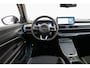 Jeep Avenger Altitude 54 kWh | Stoelverwarming | Voorruit verwarmd | Keyless | 18 inch Lichtmetalen velgen | Elektrische Achterklep |