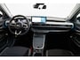 Jeep Avenger Altitude 54 kWh | Stoelverwarming | Voorruit verwarmd | Keyless | 18 inch Lichtmetalen velgen | Elektrische Achterklep |