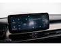 Jeep Avenger Altitude 54 kWh | Stoelverwarming | Voorruit verwarmd | Keyless | 18 inch Lichtmetalen velgen | Elektrische Achterklep |