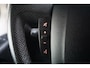 Peugeot Boxer 330 2.0 BlueHDI L2H2 Premium | Luchtgeveerde Stoel | Dubbele Schuifdeur | Trekhaak | Camera |