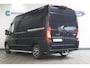 Peugeot Boxer 330 2.0 BlueHDI L2H2 Premium | Luchtgeveerde Stoel | Dubbele Schuifdeur | Trekhaak | Camera |