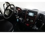 Peugeot Boxer 330 2.0 BlueHDI L2H2 Premium | Luchtgeveerde Stoel | Dubbele Schuifdeur | Trekhaak | Camera |