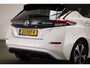 Nissan Leaf Tekna 40 kWh | SOH 86% | ACHTERBANKVERWARMING | DAB | APPLE | 360 CAMERA